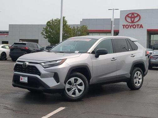 2023 Toyota RAV4 LE