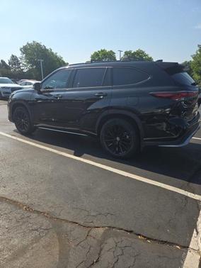2024 Toyota Highlander XSE