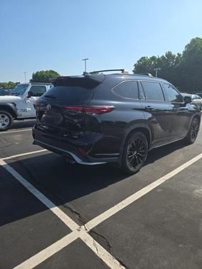 2024 Toyota Highlander XSE