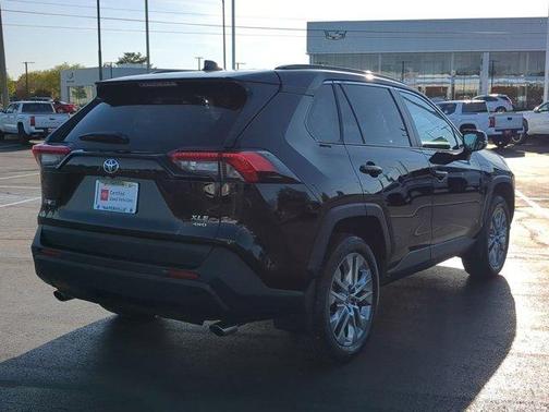 2024 Toyota RAV4 XLE Premium