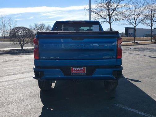 2022 Chevrolet Silverado 1500 Custom