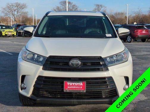 Blizzard Pearl 2017 Toyota Highlander SE