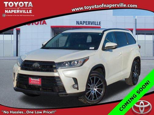 Blizzard Pearl 2017 Toyota Highlander SE