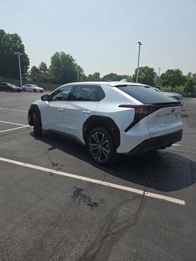 2024 Toyota bZ4X Limited