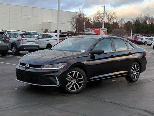 2025 Volkswagen Jetta 1.5T SE