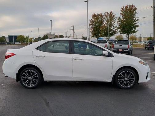2016 Toyota Corolla S Plus