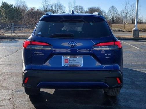 2024 Toyota Corolla Cross XLE