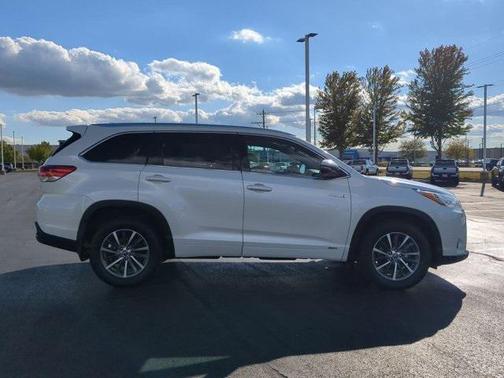 2018 Toyota Highlander Hybrid XLE