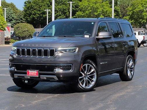 Baltic Gray Metallic Clearcoat 2022 Jeep Wagoneer Series III 4x4