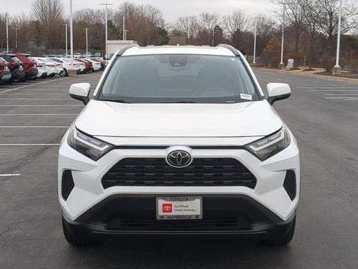 2024 Toyota RAV4 XLE