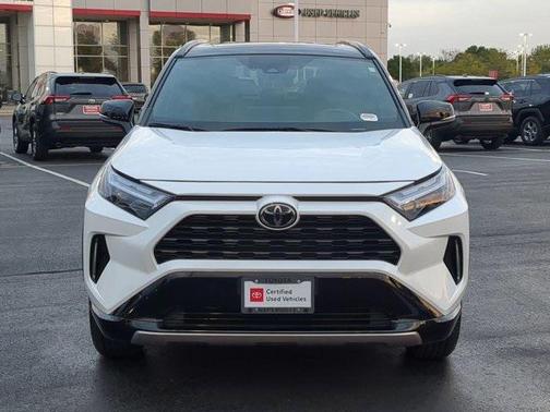 2025 Toyota RAV4 Hybrid SE