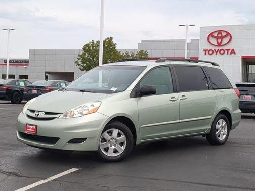 2007 Toyota Sienna LE