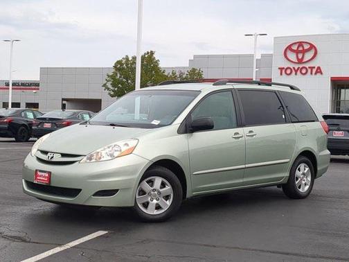 2007 Toyota Sienna LE