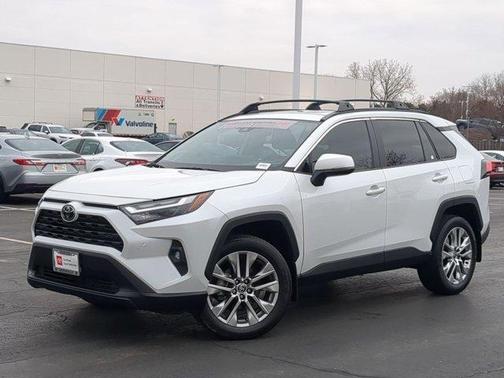 2023 Toyota RAV4 XLE Premium