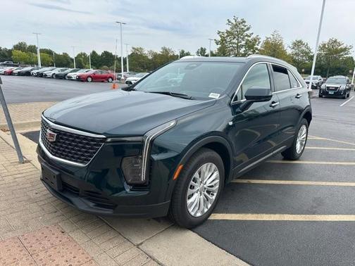 2024 Cadillac XT4 Luxury