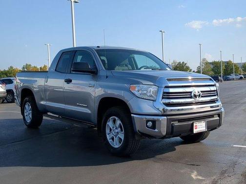 2017 Toyota Tundra SR5
