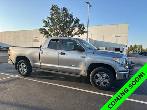 2017 Toyota Tundra SR5