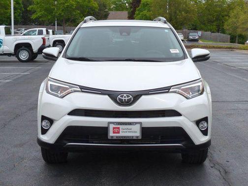 Blizzard Pearl 2018 Toyota RAV4 Limited