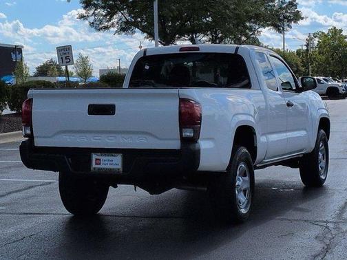 White 2022 Toyota Tacoma SR