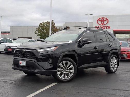 2024 Toyota RAV4 XLE Premium