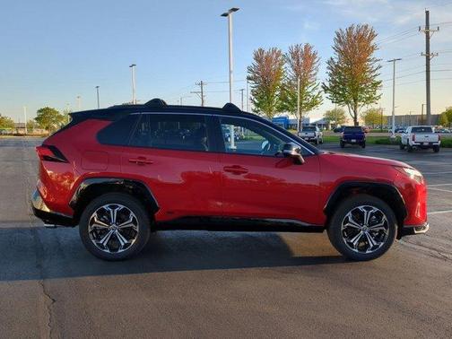 2025 Toyota RAV4 Hybrid SE