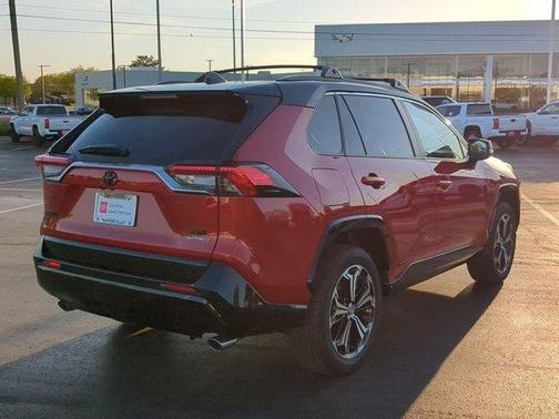 2025 Toyota RAV4 Hybrid SE