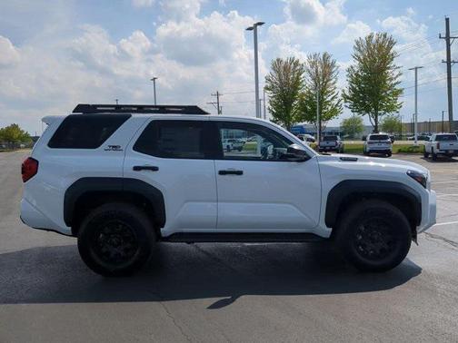 2025 Toyota 4Runner TRD Off Road