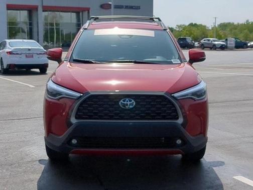 2024 Toyota Corolla Cross XLE