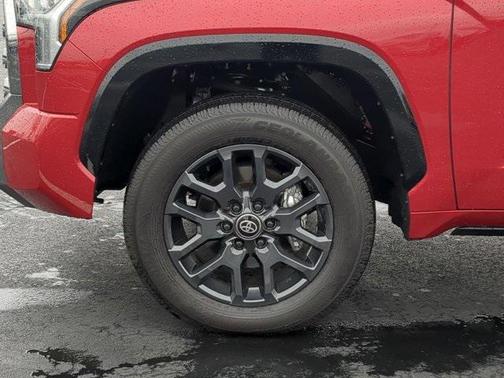 2025 Toyota Tundra Hybrid Platinum