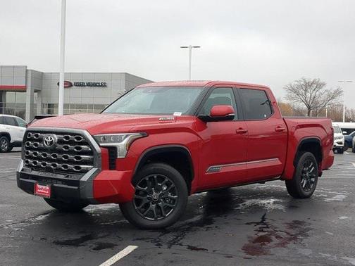 2025 Toyota Tundra Hybrid Platinum