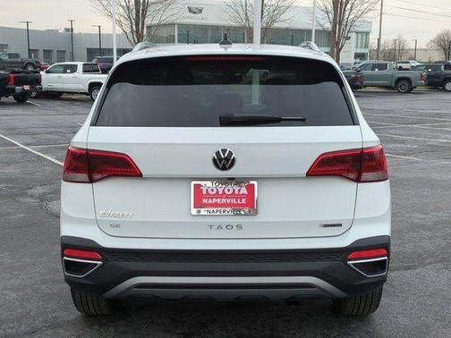 2024 Volkswagen Taos 1.5T SE