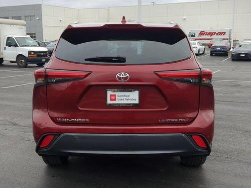 2022 Toyota Highlander Limited