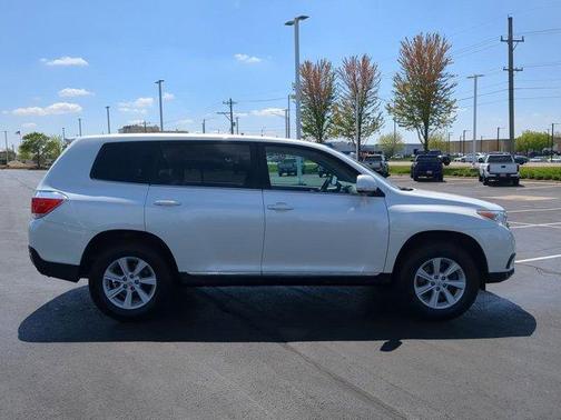 2013 Toyota Highlander SE