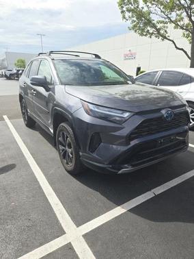 2024 Toyota RAV4 Hybrid SE