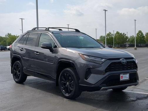 2024 Toyota RAV4 Hybrid SE
