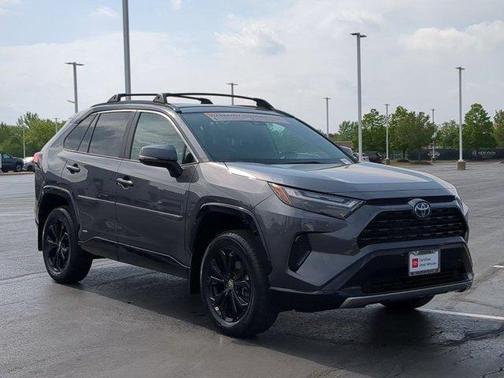 2024 Toyota RAV4 Hybrid SE