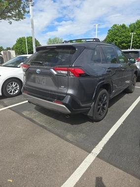 2024 Toyota RAV4 Hybrid SE