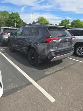 2024 Toyota RAV4 Hybrid SE