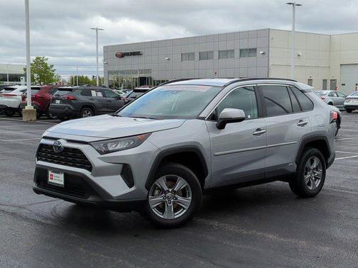 Silver Sky Metallic 2022 Toyota RAV4 Hybrid LE