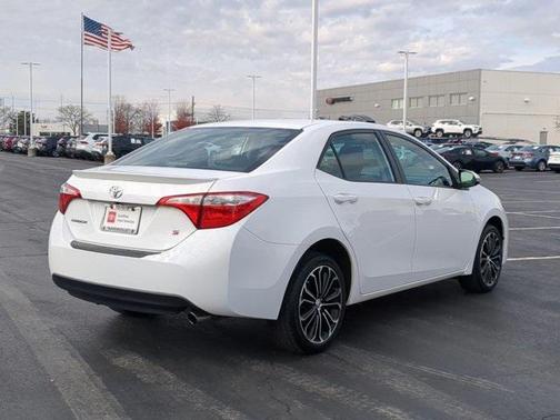 2016 Toyota Corolla S Plus