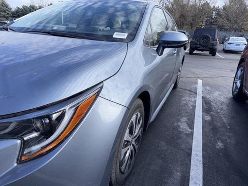 2022 Toyota Corolla Hybrid LE