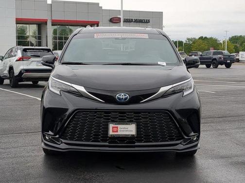 2024 Toyota Sienna XSE 7 Passenger