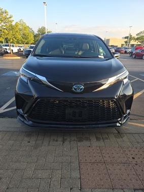 2024 Toyota Sienna XSE 7 Passenger