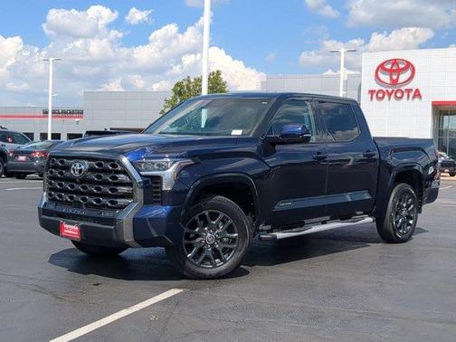 2022 Toyota Tundra Platinum