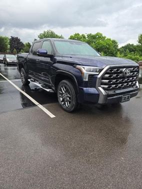 2022 Toyota Tundra Platinum