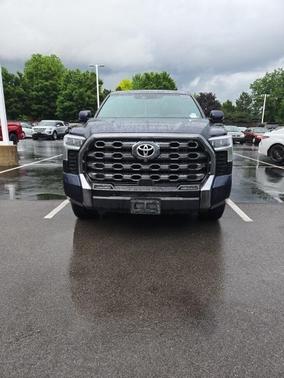 2022 Toyota Tundra Platinum