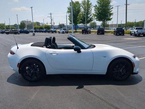 2020 Mazda MX-5 Miata Club