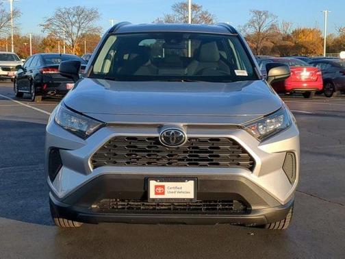 2020 Toyota RAV4 LE