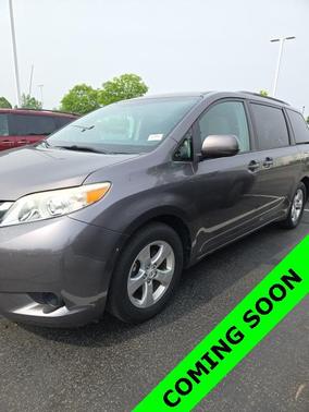 2012 Toyota Sienna LE