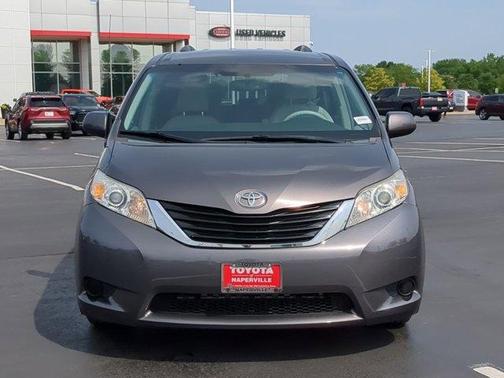 2012 Toyota Sienna LE